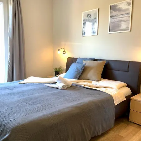 Blick Ins Gruene- Premium-fewo