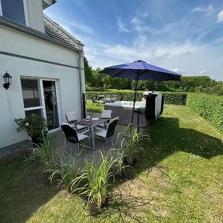 Blick Ins Gruene- Premium-fewo * Göhren-Lebbin