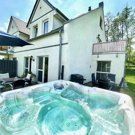 Blick Ins Gruene- Premium-fewo * Göhren-Lebbin