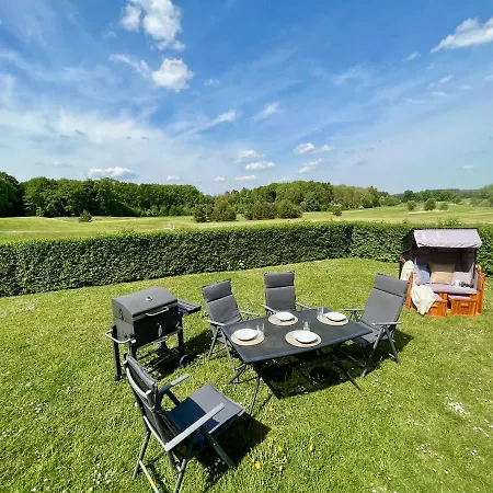 Blick Ins Gruene- Premium-fewo Apartment